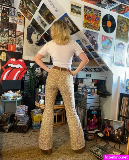 Issy Allen OnlyFans Thumbnail #f2JB3P18cB