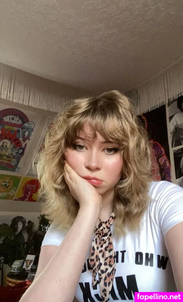 Allen_Issy, Issy_Allen, izzy_allen Nude Leaked OnlyFans Photo #rW3oNS6xEq
