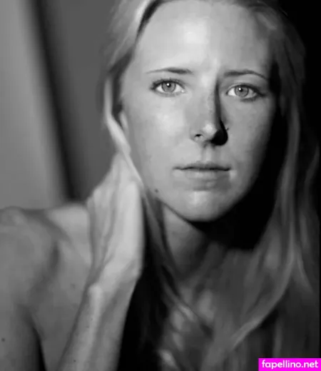 Issy Austi OnlyFans Thumbnail #jItX2absoQ