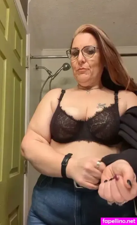 Istielthia OnlyFans Thumbnail #u1vxGl0WAQ