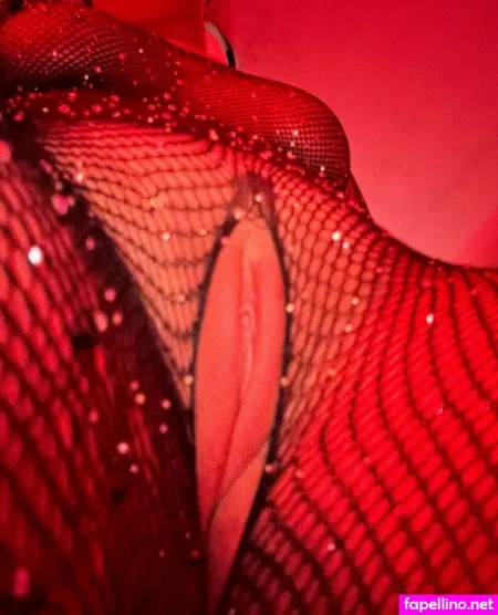 Isvdora OnlyFans Thumbnail #3ijZiQCibG