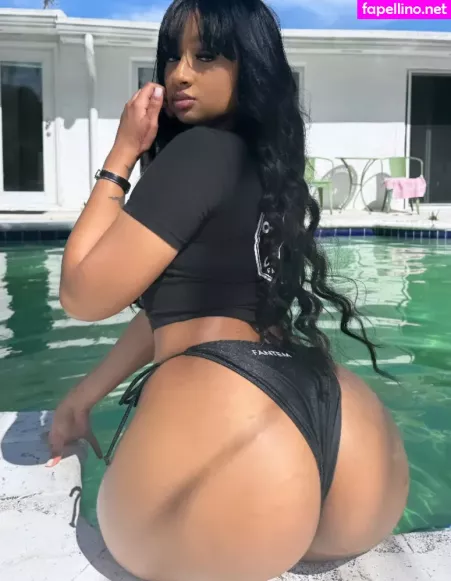 Isyglue OnlyFans Thumbnail #t1OMLtomGI