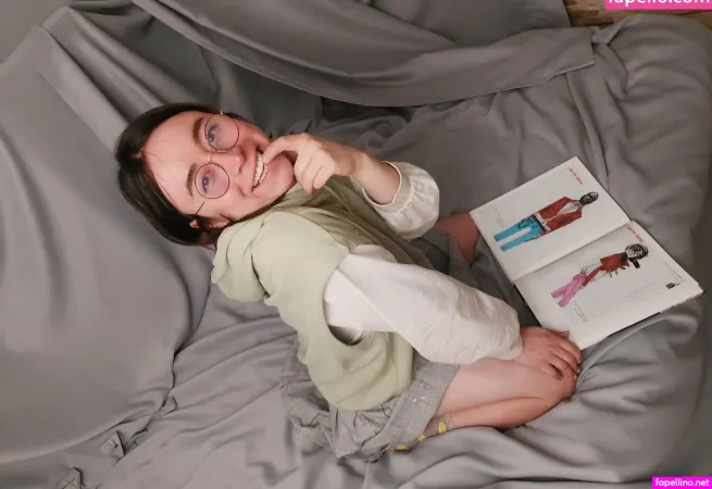 It Is Me Emily OnlyFans Thumbnail #vCVEqWCY2l