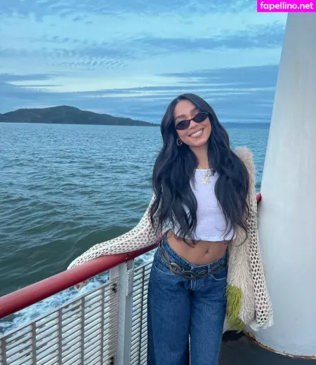 Italia Bradley OnlyFans Thumbnail #BxQPVEFsV5