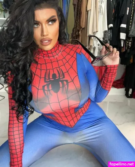 Italia Kash 8 OnlyFans Thumbnail #hTis1hCCof