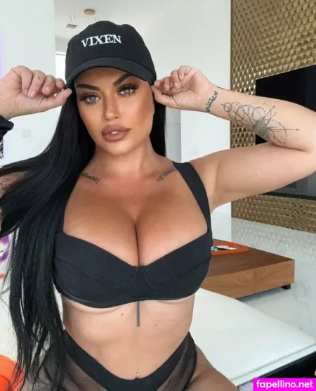 Italia Kash 8 OnlyFans Thumbnail #p0JJSiCRzZ