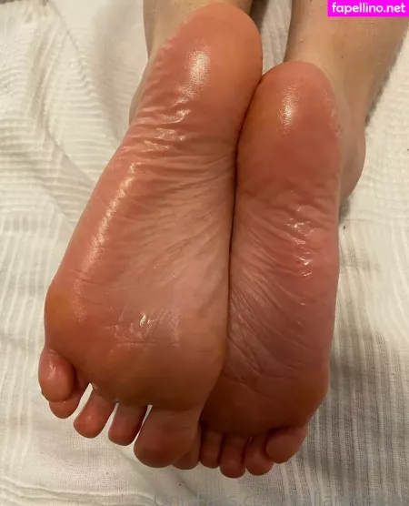 Italianfeetluv OnlyFans Thumbnail #9OAmluFoQO