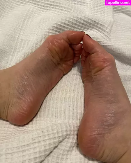 Italianfeetluv OnlyFans Thumbnail #C0r0YNQzOR