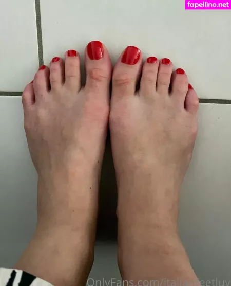 Italianfeetluv OnlyFans Thumbnail #fVicaICsvK