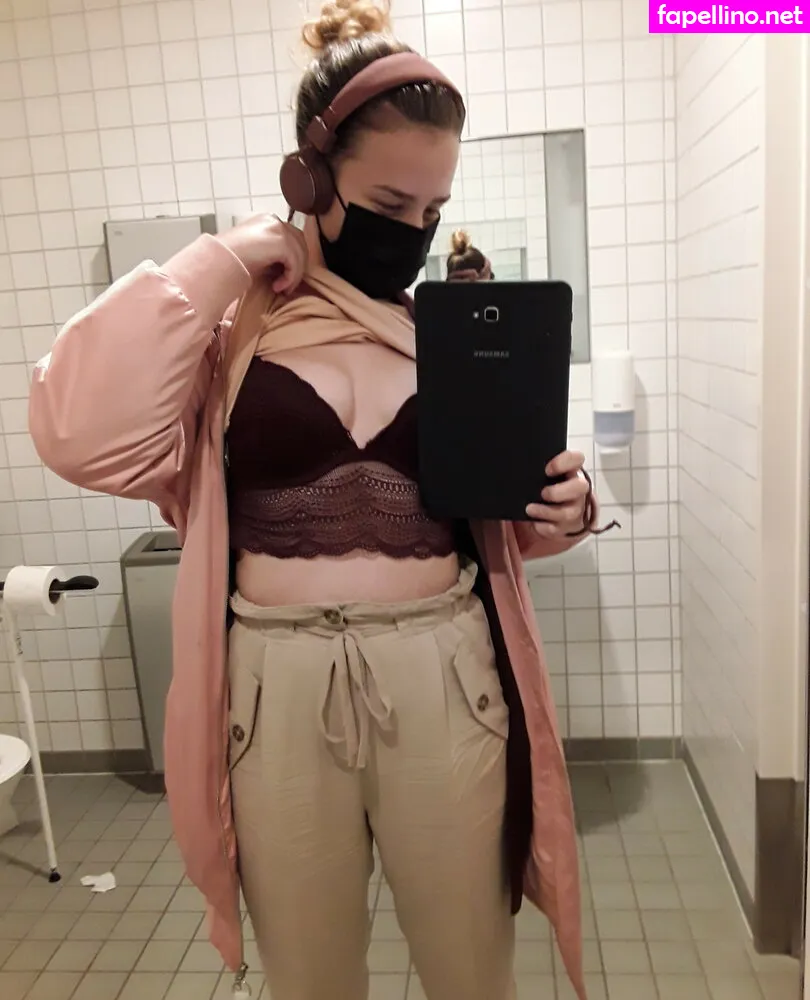 Evelin Molander Nude Leaked OnlyFans Photo #Zyj7g0MoVn