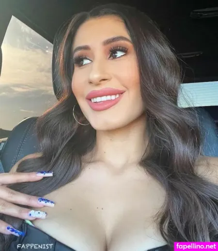 Itati Lopez Main Profile Photo