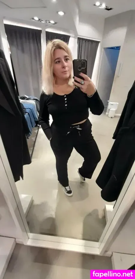 Itatiponce OnlyFans Thumbnail #lsHldrOfH0