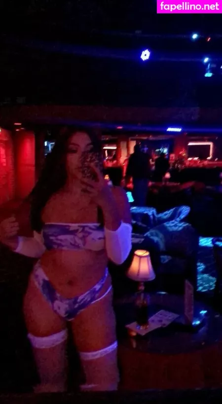 Itgirlizzy OnlyFans Thumbnail #5rHbWt3l50