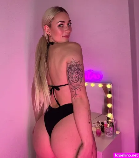 Itisemimarie 1 OnlyFans Thumbnail #kP98hoROW0
