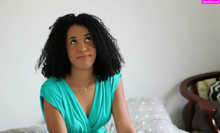 Its Charl0ttehall OnlyFans Thumbnail #UvXlkZIKoS