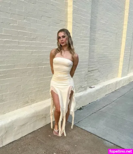 Its Emilee OnlyFans Thumbnail #xUXfTJBTWD