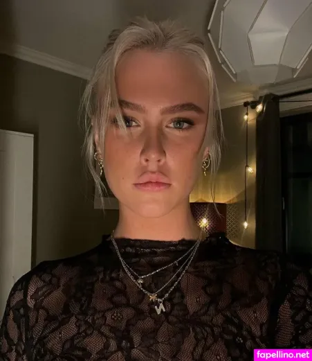 Its Emma 18 OnlyFans Thumbnail #6ESaYu1YWp