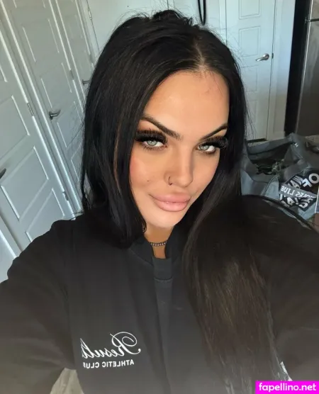 Its Jade Babe OnlyFans Thumbnail #JOPXLsn1rM
