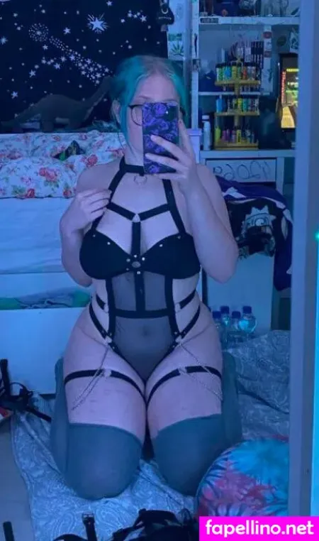 Its Just A Cigarette OnlyFans Thumbnail #s7eiXnvV6x