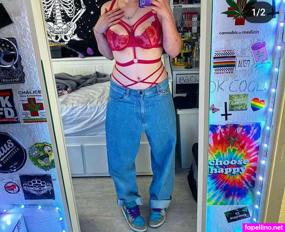 its.just.a.cigarette Nude Leaked OnlyFans Photo #ypeUabJAWQ