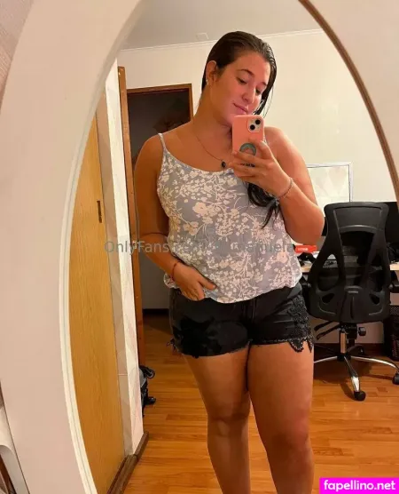 Its Manuela OnlyFans Thumbnail #aGLUPzLNd0