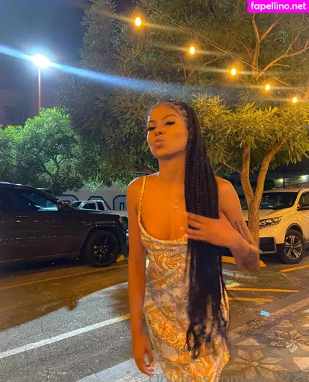 Its Pocahontas OnlyFans Thumbnail #ZBQavqIiKa