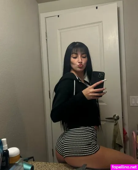 Its Roxy OnlyFans Thumbnail #Om9Zx9Lx4l