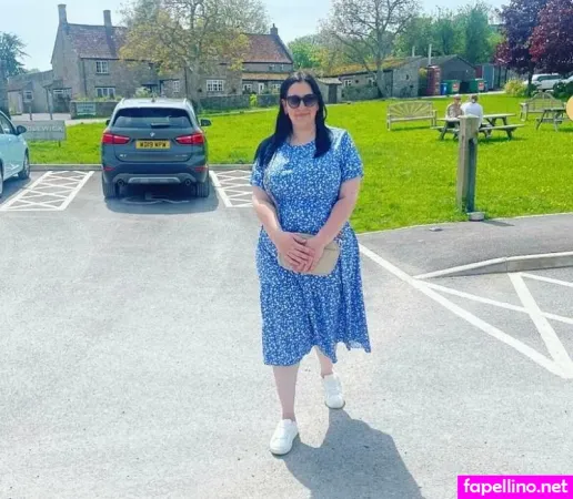 Its Sally OnlyFans Thumbnail #WNEh0kUcSm