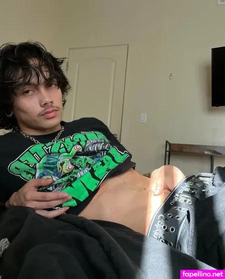 Its Solo OnlyFans Thumbnail #3Mo5o0xkDC