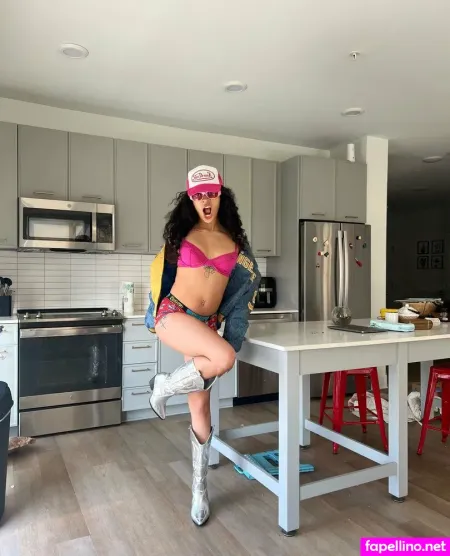 Its Tmariee OnlyFans Thumbnail #cS9lf9MDrr