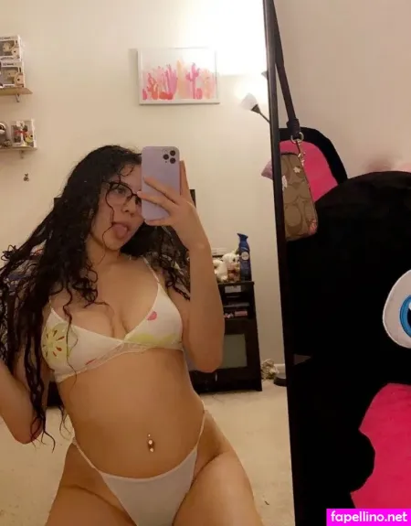 Itsaboutchiara OnlyFans Thumbnail #tD359kxFAw