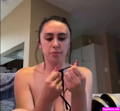 Itsadrianaaduh OnlyFans Thumbnail #co7hkgM4QJ