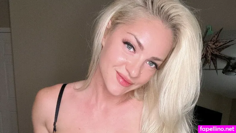 Itsalexisanderson Main Profile Photo