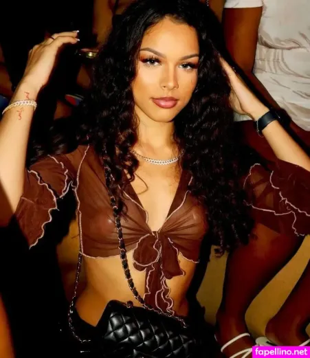 Itsambersq OnlyFans Thumbnail #YcKGap3Xru