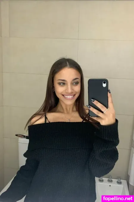 Itsannabianchi OnlyFans Thumbnail #8PD8wKoEoG