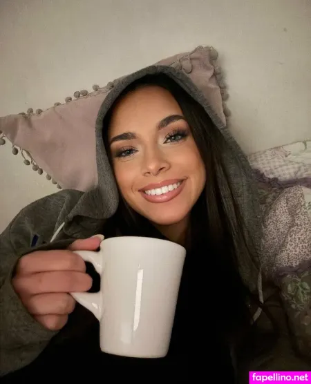 Itsannabianchi OnlyFans Thumbnail #lXpbiNTqqx