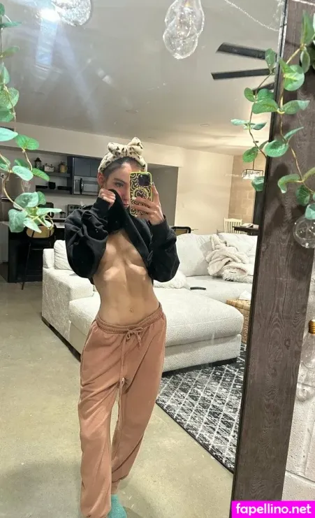 Itsannarain OnlyFans Thumbnail #7o8RqopKx9