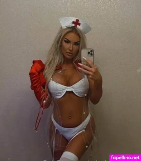 Itsaspenreign OnlyFans Thumbnail #JZazPMNmwS