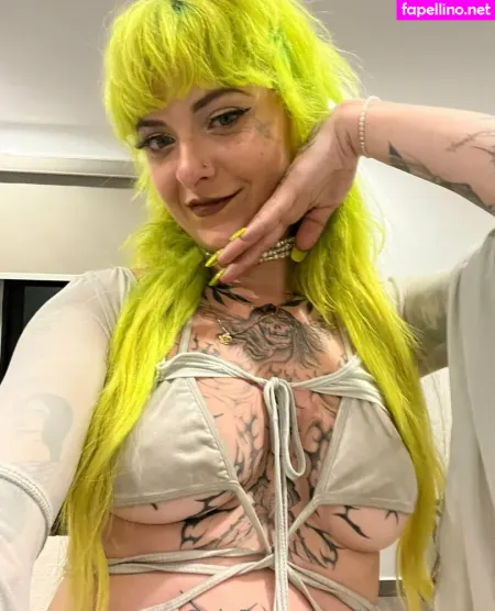 Itsavalonxo OnlyFans Thumbnail #HtMbXyadfp