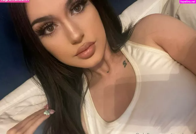 Itsazaleaxo OnlyFans Thumbnail #S7tlQfvHP7