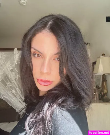 Itsbellasonata OnlyFans Thumbnail #KfFyyUV5FM