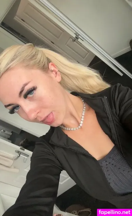 Itsbellasworld2 OnlyFans Thumbnail #AHTMvWwOOy