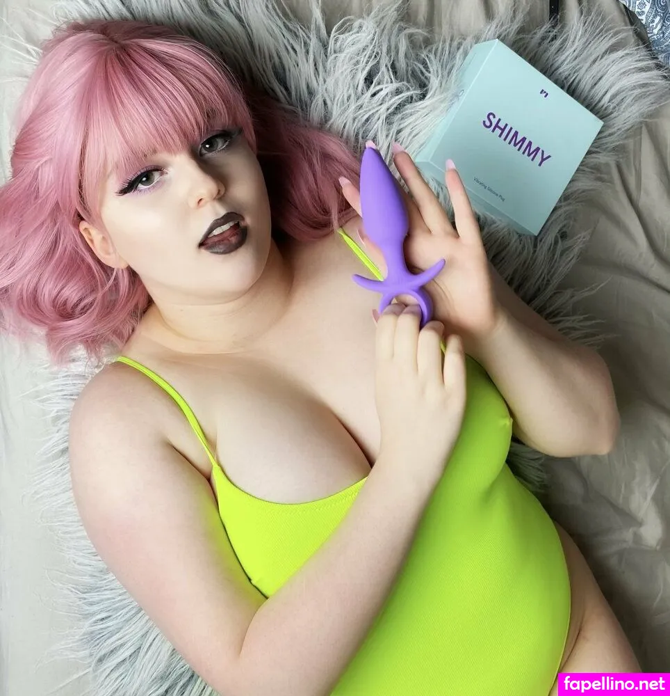 itsbunnyblaze, omg_itss_patty Nude Leaked OnlyFans Photo #7OedwywKeC