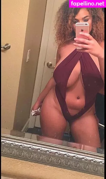Itscarlenalee OnlyFans Thumbnail #hbK7o4uQJN