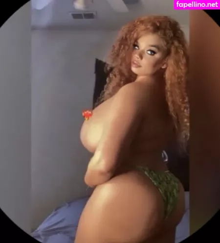 Itscarlenalee OnlyFans Thumbnail #lakQNp4xco