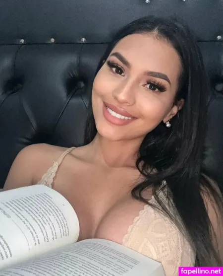 Itscatefiore OnlyFans Thumbnail #0td15VNp7B