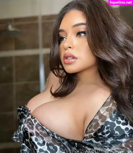 Itschanelxo OnlyFans Thumbnail #c4xwO6jFQb