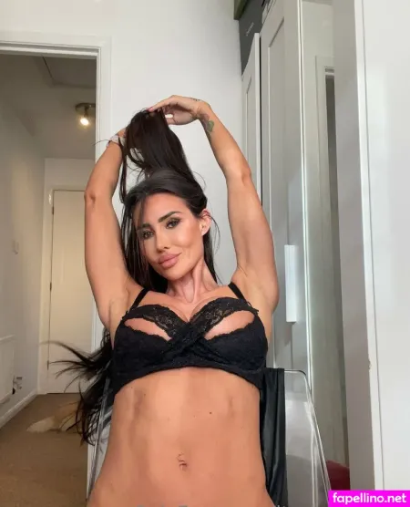 Itschristianaa OnlyFans Thumbnail #xJUMmUnLeK