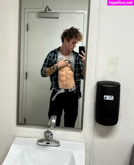 Itscodyandrew OnlyFans Thumbnail #LRepglxkvI