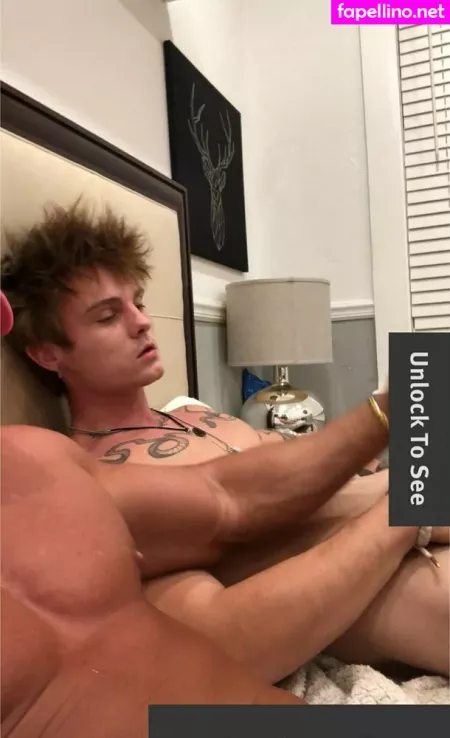 Itscodyandrew OnlyFans Thumbnail #fV0x07GuoM